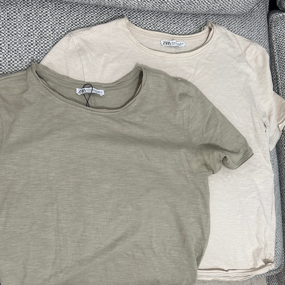Zara Casual T-Shirts in Olive and Cream